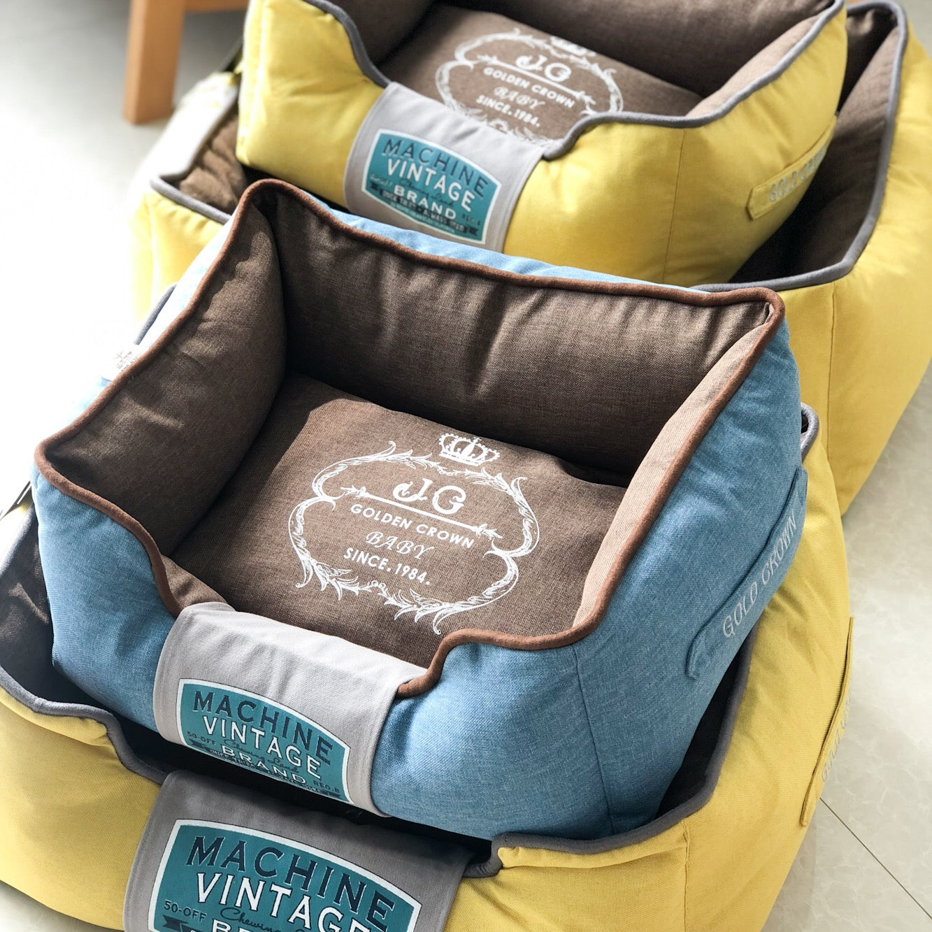 Luxury Canvas Pet Bed - Washable, Non-Slip & Supportive