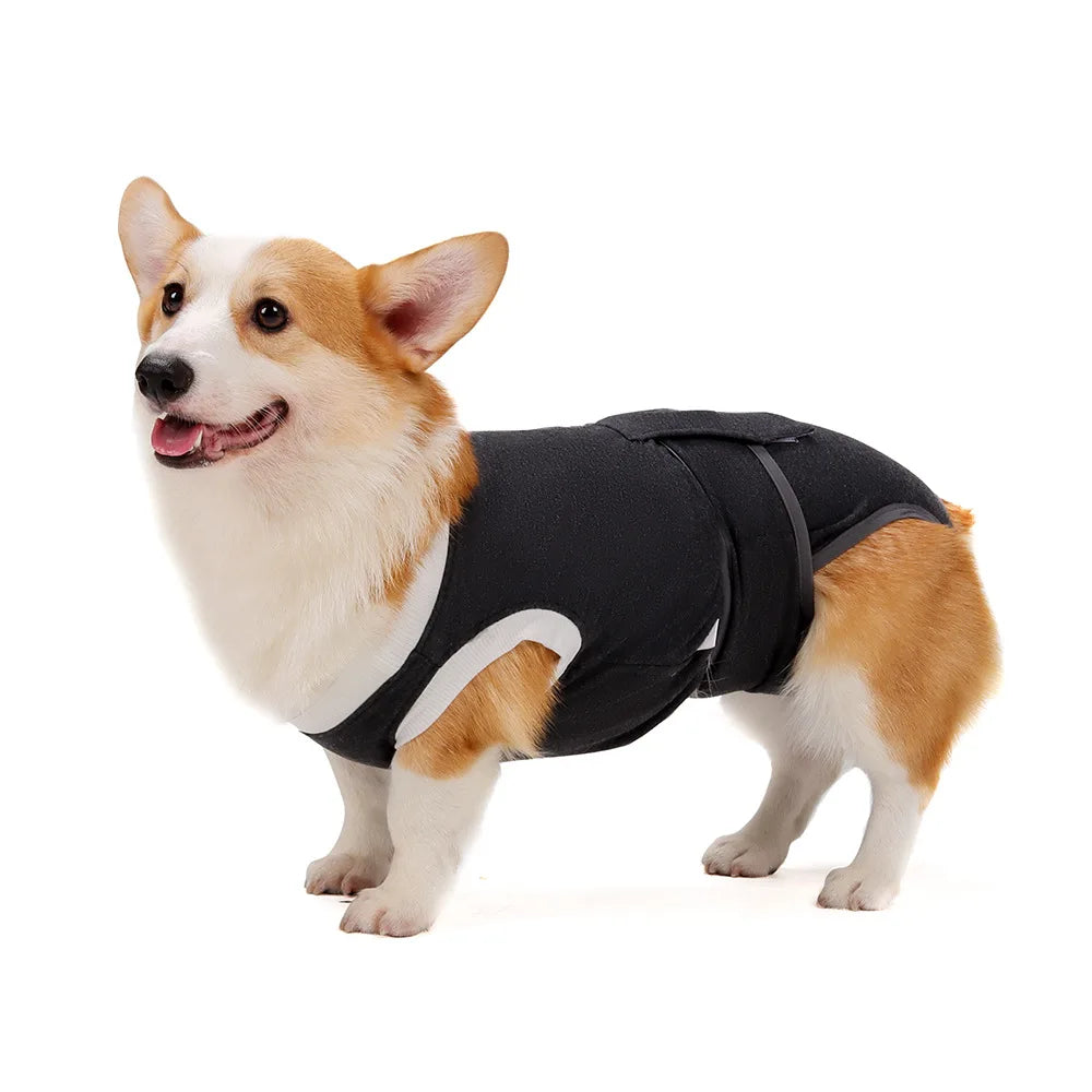 Soft and non-restrained pet licking protective clothing for postoperative recovery period
